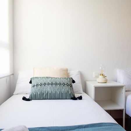Medinaceli Airco, Wifi And Free Parking Appartement Valencia Buitenkant foto